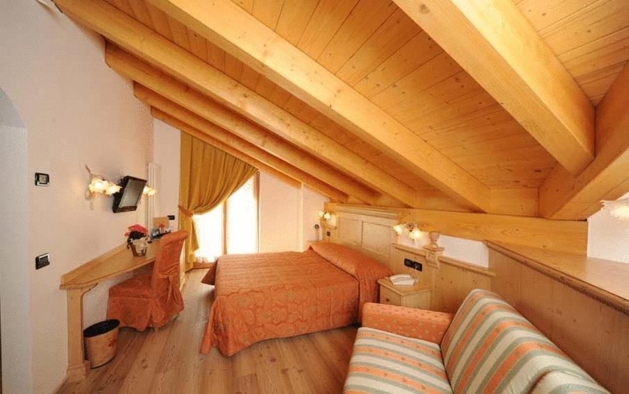 Residence Garni Il Giglio Commezzadura Cameră foto